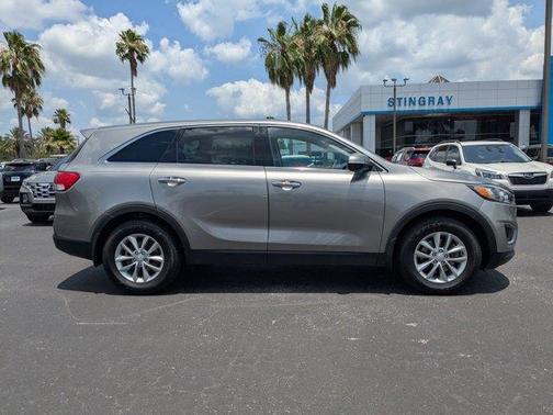2018 Kia Sorento L