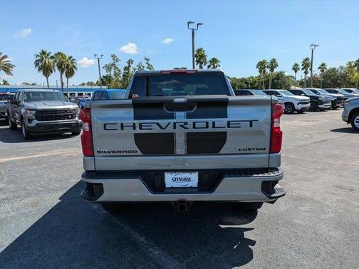 2025 Chevrolet Silverado 1500 Custom