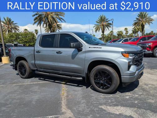 2025 Chevrolet Silverado 1500 Custom