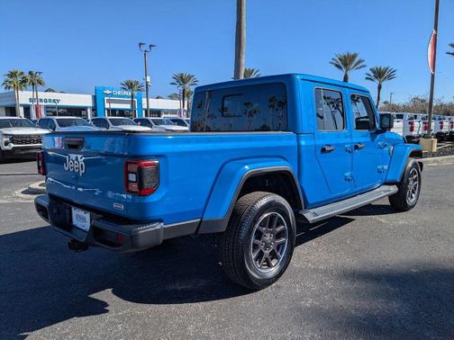 2021 Jeep Gladiator Overland