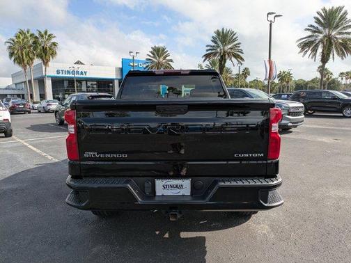 2023 Chevrolet Silverado 1500 Custom