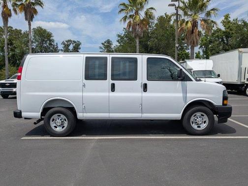 2025 Chevrolet Express 2500 Work Van