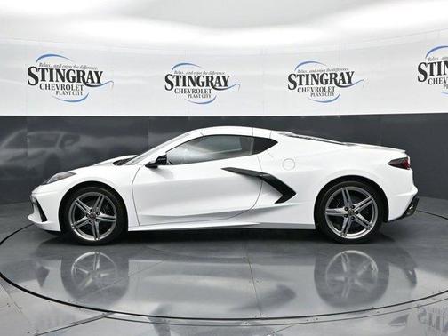 Arctic White 2026 Chevrolet Corvette Stingray w/1LT