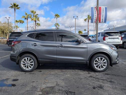 2021 Nissan Rogue Sport SV
