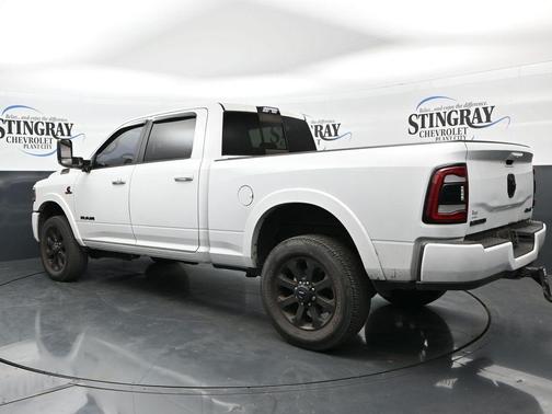 Bright White Clearcoat 2022 RAM 2500 Laramie