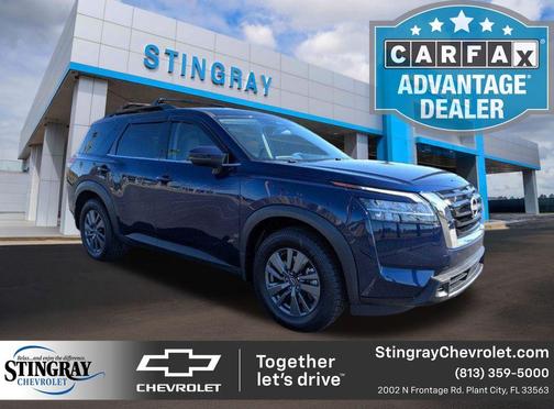 2022 Nissan Pathfinder SV