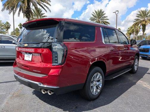 2025 Chevrolet Suburban Premier