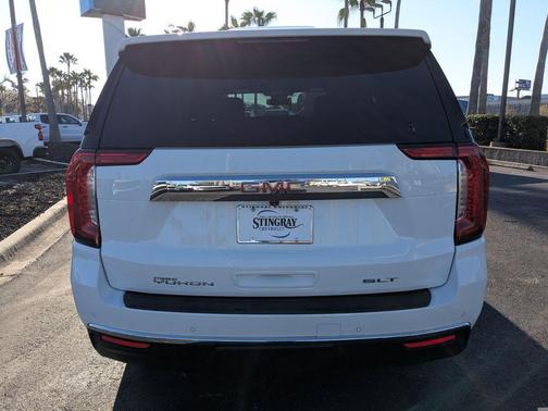 2024 GMC Yukon SLT