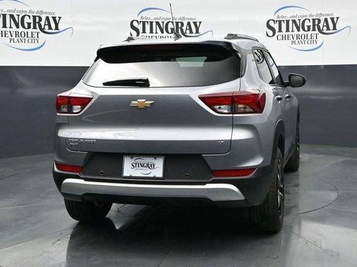 Sterling Gray Metallic 2024 Chevrolet Trailblazer LT