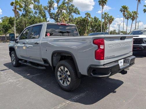 2025 Chevrolet Silverado 2500 Custom