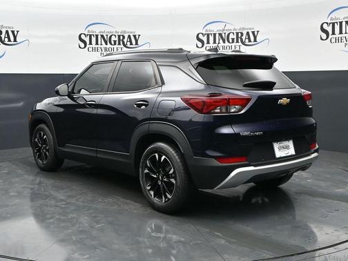 Midnight Blue Metallic 2021 Chevrolet Trailblazer LT