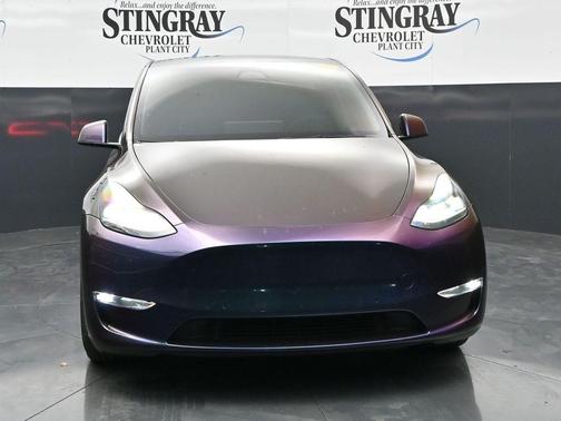 Purple 2022 Tesla Model Y Performance