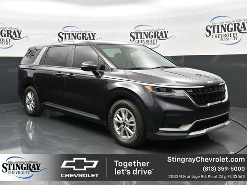 Metal 2023 Kia Carnival LX