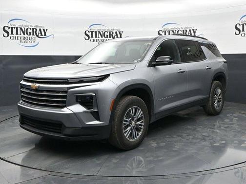 Sterling Gray Metallic 2025 Chevrolet Traverse LT