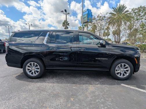 2025 Chevrolet Suburban Premier