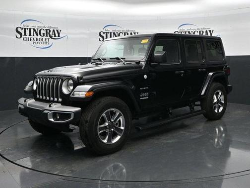Black Clearcoat 2021 Jeep Wrangler Unlimited Sahara
