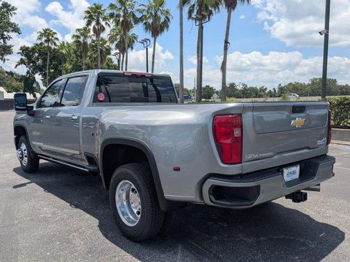 2025 Chevrolet Silverado 3500 High Country