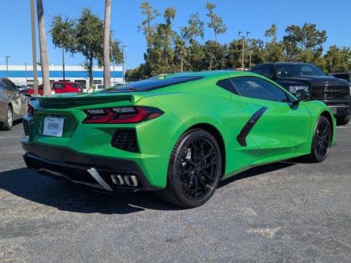 2026 Chevrolet Corvette Stingray w/2LT