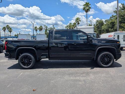2025 Chevrolet Silverado 2500 High Country