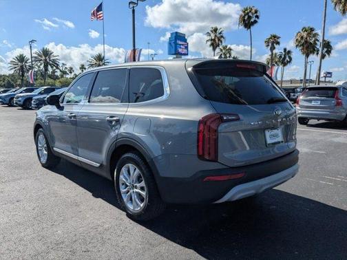 2021 Kia Telluride LX