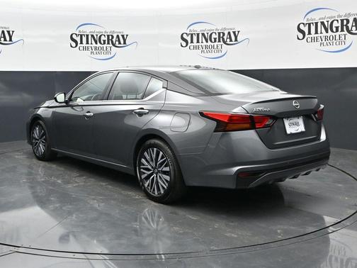 Gun Metallic 2025 Nissan Altima SV
