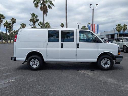 2023 GMC Savana 2500 Work Van