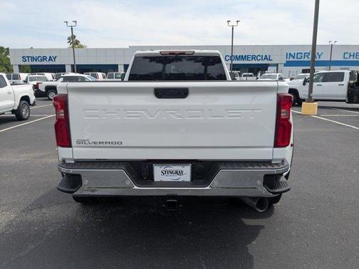 2025 Chevrolet Silverado 3500 WT
