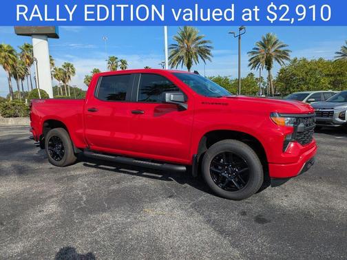2025 Chevrolet Silverado 1500 Custom
