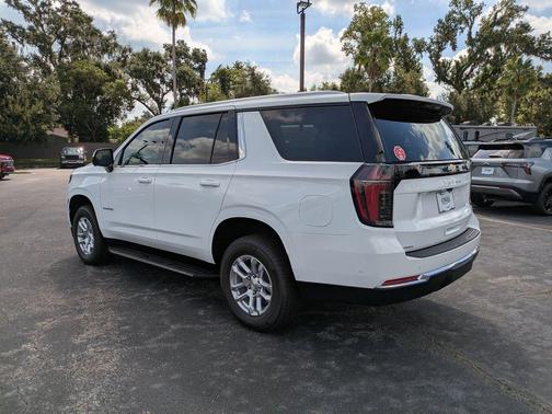 2025 Chevrolet Tahoe LS