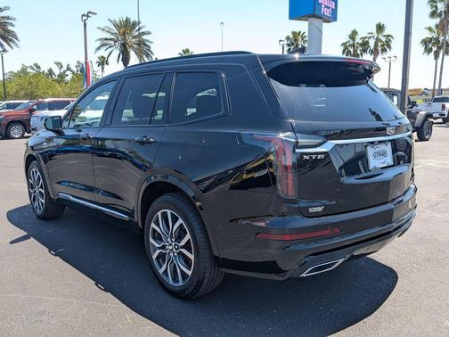 2024 Cadillac XT6 Sport AWD