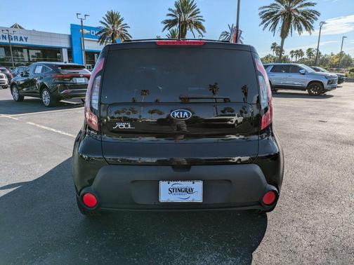 2016 Kia Soul Base