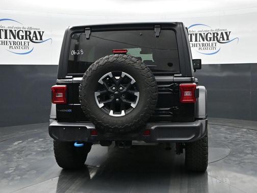 Black Clearcoat 2024 Jeep Wrangler 4xe Rubicon