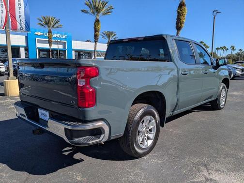 2025 Chevrolet Silverado 1500 LT