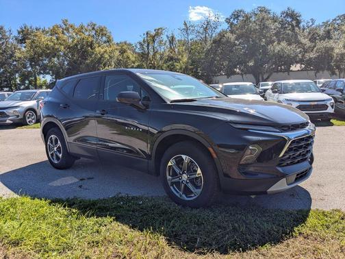 2024 Chevrolet Blazer LT