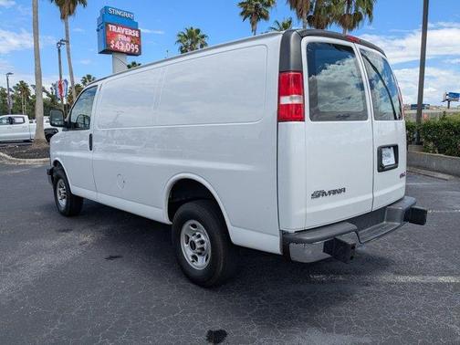 2023 GMC Savana 2500 Work Van