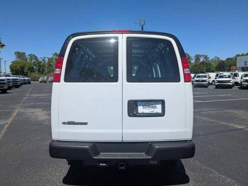2025 Chevrolet Express 2500 Work Van