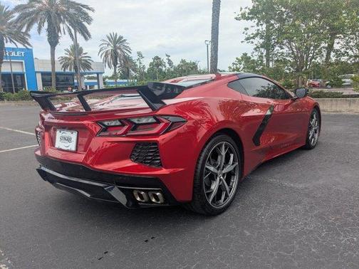 2022 Chevrolet Corvette Stingray w/2LT