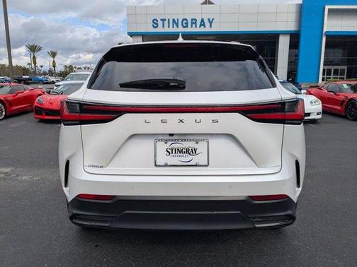 2025 Lexus NX 250 Premium