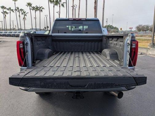 2025 GMC Sierra 3500 Denali