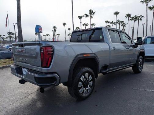 2025 GMC Sierra 3500 Denali