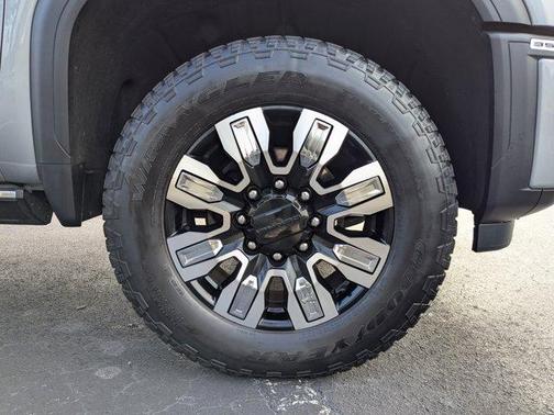 2025 GMC Sierra 3500 Denali