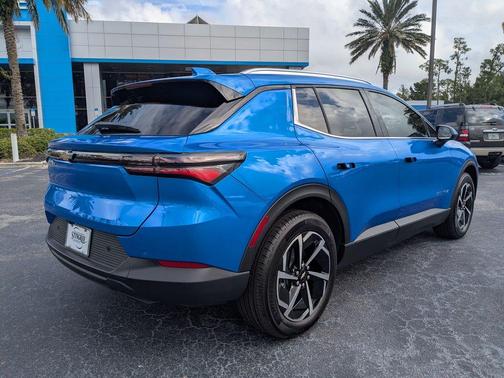 2026 Chevrolet Equinox EV LT 2