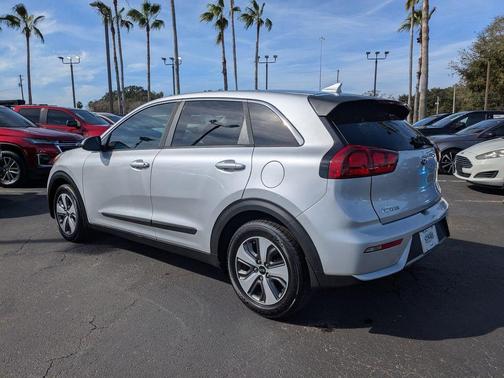 2018 Kia Niro FE