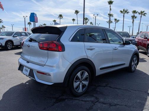 2018 Kia Niro FE