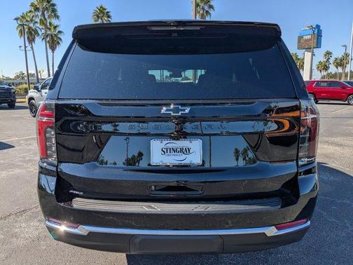 2025 Chevrolet Suburban LS