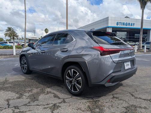 2021 Lexus UX 200 Base