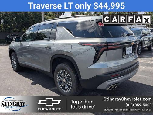 2025 Chevrolet Traverse LT