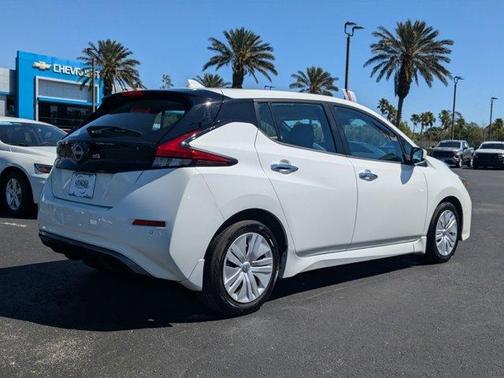 2024 Nissan Leaf S