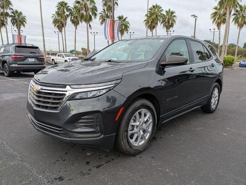 2022 Chevrolet Equinox LS