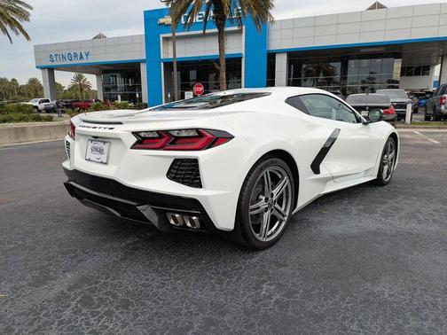 2026 Chevrolet Corvette Stingray w/1LT